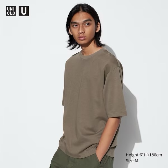 Uniqlo U Tee - Picture 1 of 5
